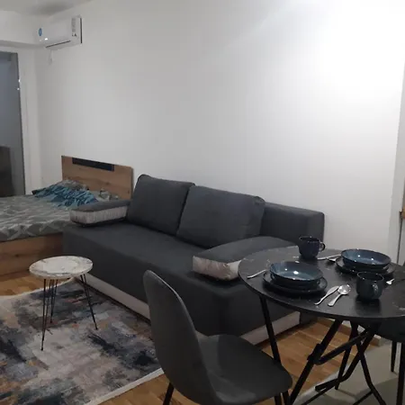 Lala New Apartment Szkopje Kültér fotó